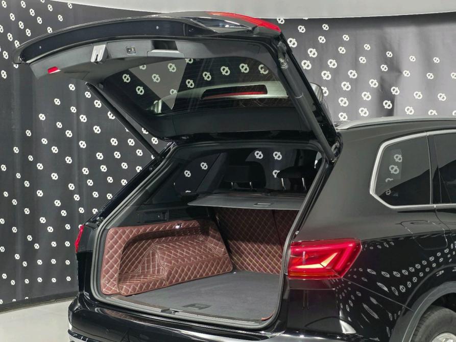 Volkswagen Touareg III Новосибирск  - изображение 31