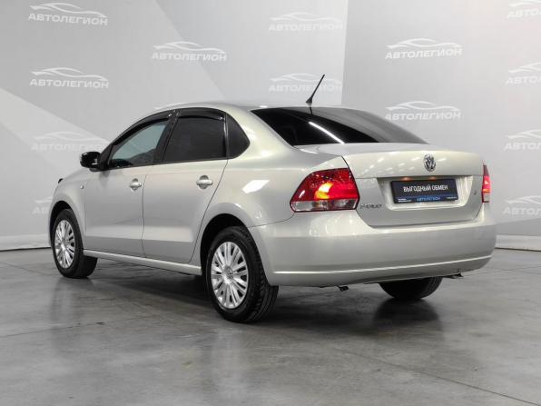Volkswagen Polo V с пробегом 2013 года, цена 920 000 рублей, 143113 км, седан, Автокод Объявления