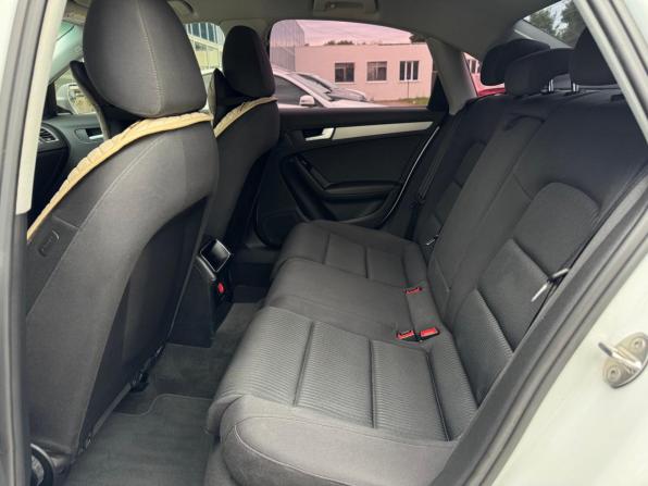 Audi A4 IV (B8) Рестайлинг с пробегом 2012 года, цена 1 215 000 рублей, 210458 км, седан, Автокод Объявления