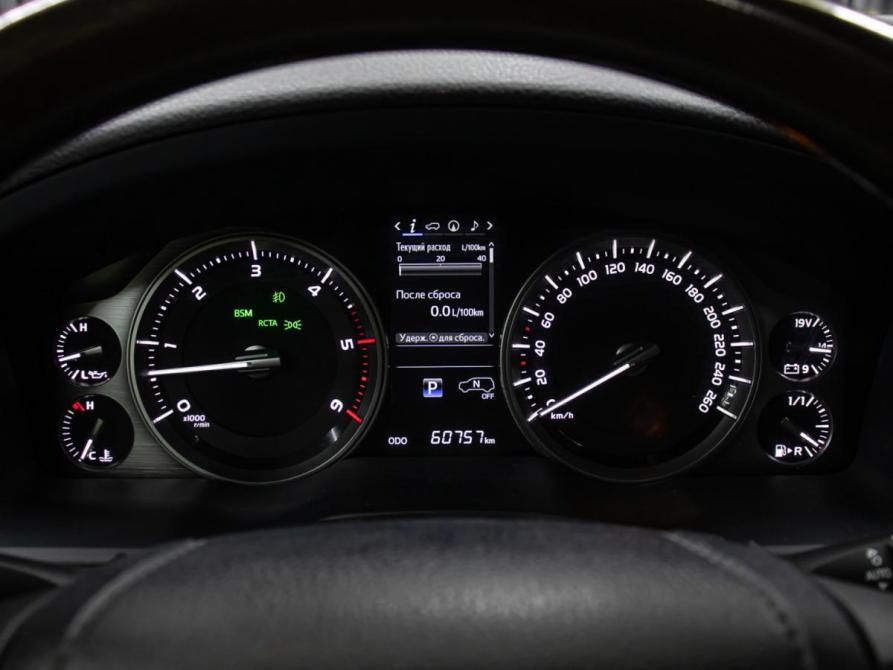 Toyota Land Cruiser 200 Series Рестайлинг 2 Москва  - изображение 13