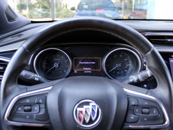 Buick Encore GX I с пробегом 2020 года, цена 1 310 000 рублей, 46108 км, внедорожник, Автокод Объявления