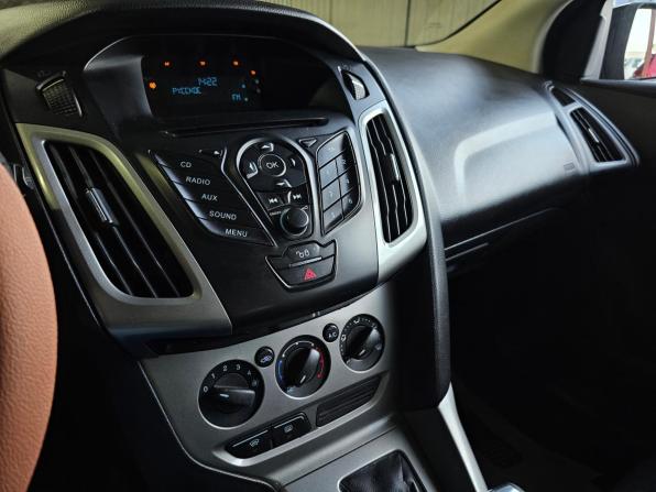 Ford Focus III с пробегом 2013 года, цена 850 000 рублей, 134000 км, универсал, Автокод Объявления