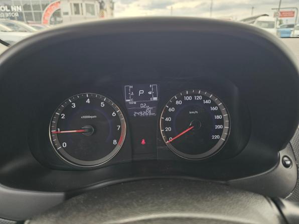 Hyundai Solaris I Рестайлинг с пробегом 2016 года, цена 864 995 рублей, 249268 км, седан, Автокод Объявления