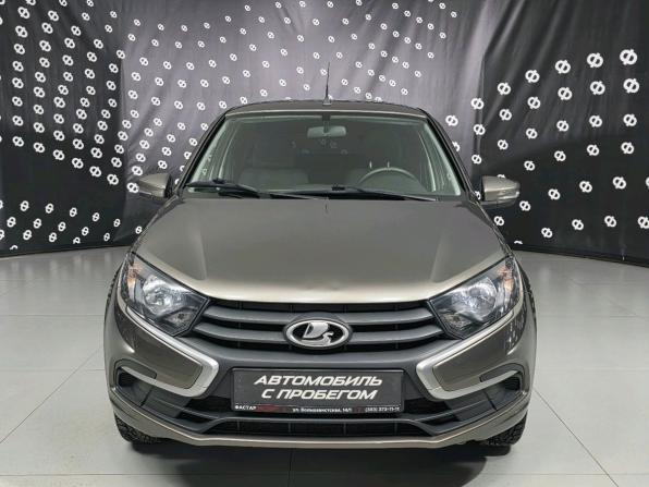 Lada (ВАЗ) Granta I Рестайлинг с пробегом 2022 года, цена 709 000 рублей, 57251 км, лифтбек, Автокод Объявления