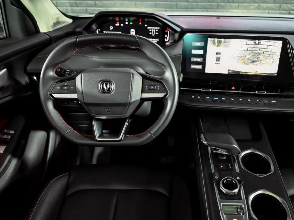 Changan CS55 Plus II с пробегом 2023 года, цена 2 425 000 рублей, 2140 км, внедорожник, Автокод Объявления