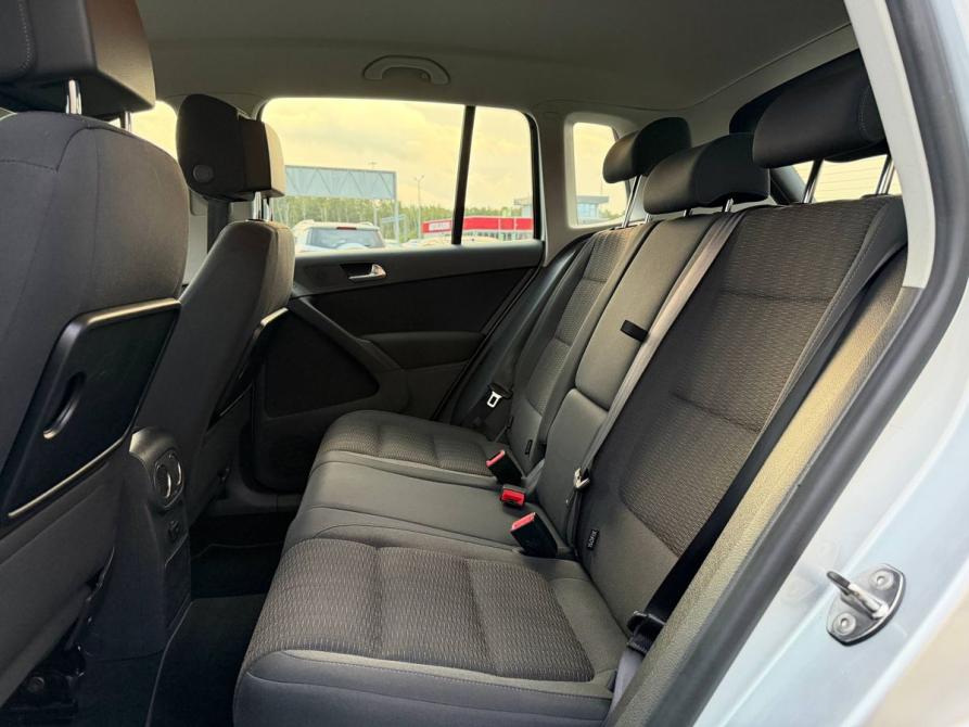 Volkswagen Tiguan I Рестайлинг Санкт-Петербург  - изображение 21