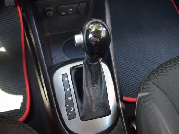 Kia Rio III Рестайлинг с пробегом 2016 года, цена 999 000 рублей, 167964 км, седан, Автокод Объявления