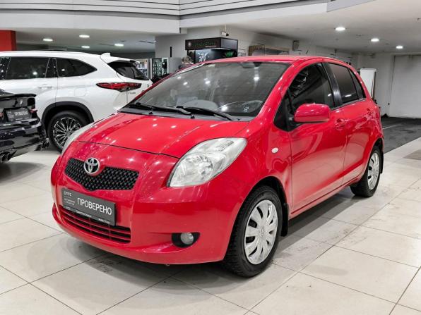 Toyota Yaris II с пробегом 2008 года, цена 580 000 рублей, 164200 км, хэтчбек, Автокод Объявления