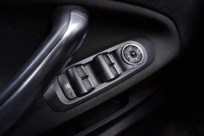 Ford Mondeo IV с пробегом 2010 года, цена 729 000 рублей, 219356 км, седан, Автокод Объявления