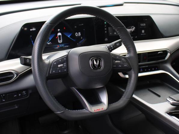 Changan UNI-T I с пробегом 2023 года, цена 2 149 000 рублей, 47097 км, внедорожник, Автокод Объявления