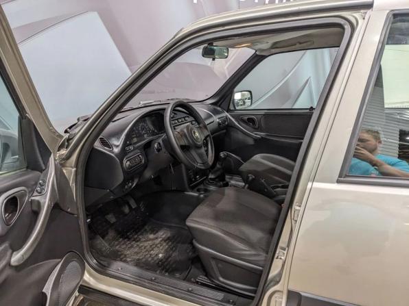Chevrolet Niva I Рестайлинг с пробегом 2019 года, цена 720 000 рублей, 83000 км, внедорожник, Автокод Объявления