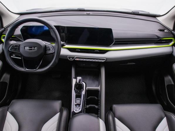Geely Coolray I Рестайлинг с пробегом 2023 года, цена 1 970 000 рублей, 41399 км, внедорожник, Автокод Объявления