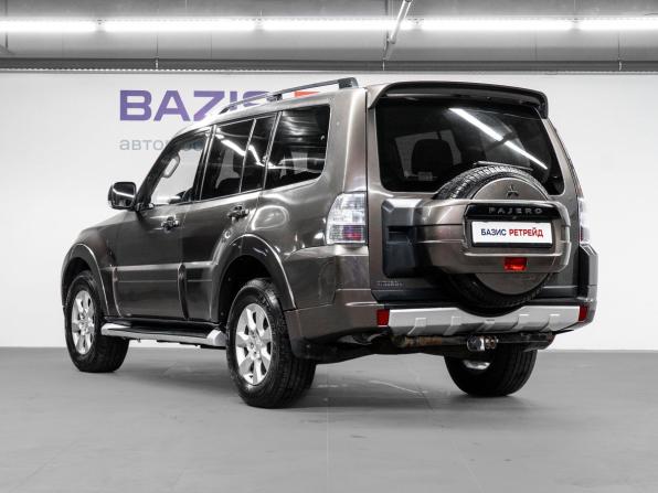 Mitsubishi Pajero IV Рестайлинг 1 с пробегом 2014 года, цена 2 270 000 рублей, 245875 км, внедорожник, Автокод Объявления