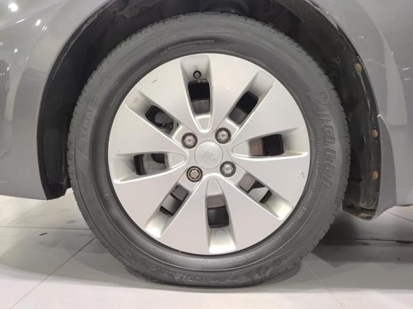 Hyundai Solaris I с пробегом 2012 года, цена 677 000 рублей, 151907 км, хэтчбек, Автокод Объявления