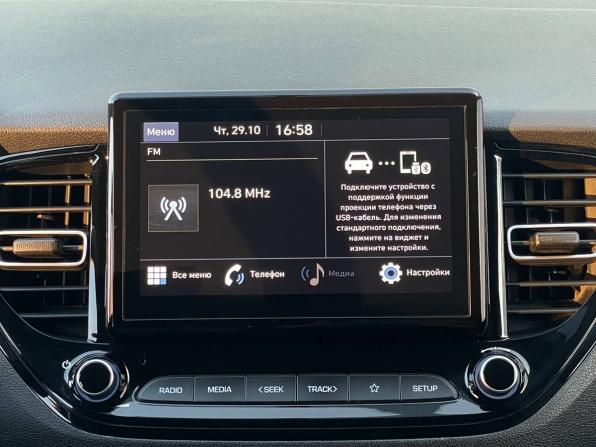 Hyundai Solaris II Рестайлинг с пробегом 2021 года, цена 1 450 000 рублей, 155479 км, седан, Автокод Объявления