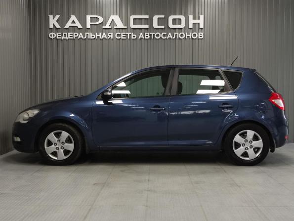 Kia Ceed I Рестайлинг с пробегом 2010 года, цена 695 000 рублей, 132931 км, хэтчбек, Автокод Объявления