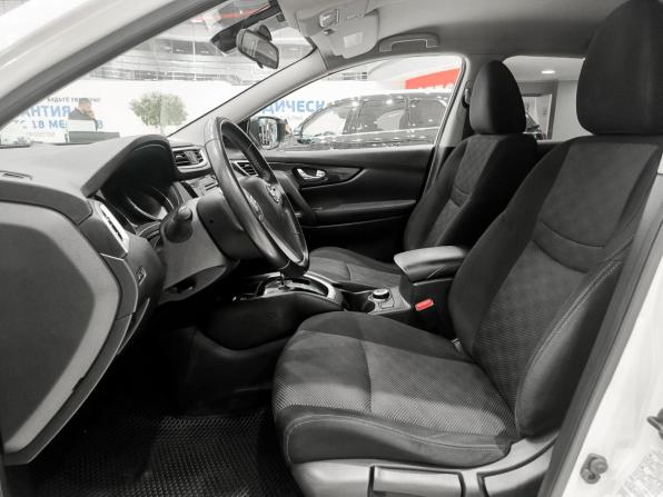 Nissan Qashqai II с пробегом 2017 года, цена 1 630 000 рублей, 140810 км, внедорожник, Автокод Объявления
