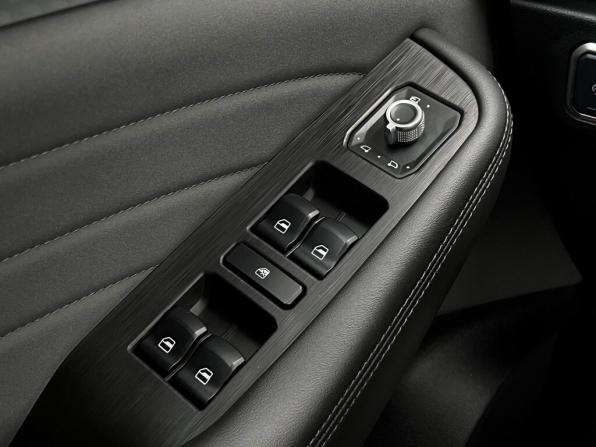 Haval F7 I Рестайлинг с пробегом 2022 года, цена 1 960 600 рублей, 102708 км, внедорожник, Автокод Объявления