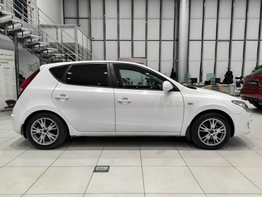 Hyundai i30 I Казань  - изображение 5