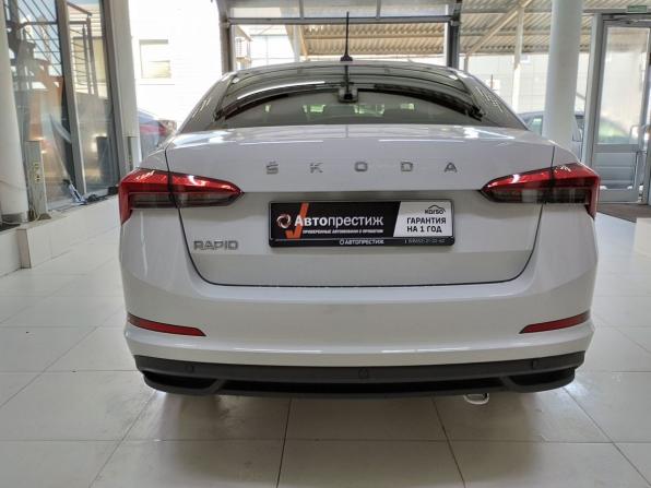 Skoda Rapid II с пробегом 2021 года, цена 1 650 000 рублей, 46305 км, лифтбек, Автокод Объявления