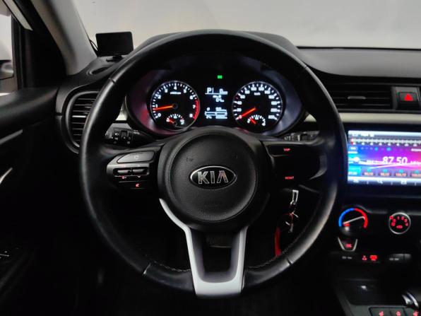 Kia Rio IV с пробегом 2018 года, цена 1 375 000 рублей, 28961 км, хэтчбек, Автокод Объявления