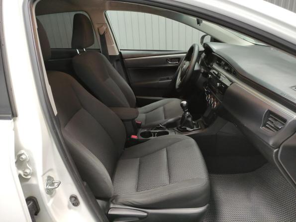 Toyota Corolla XI (E160 E170 E180) с пробегом 2013 года, цена 1 150 000 рублей, 217150 км, седан, Автокод Объявления