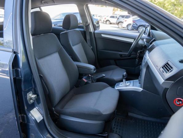 Opel Astra H Рестайлинг с пробегом 2011 года, цена 620 000 рублей, 95943 км, хэтчбек, Автокод Объявления
