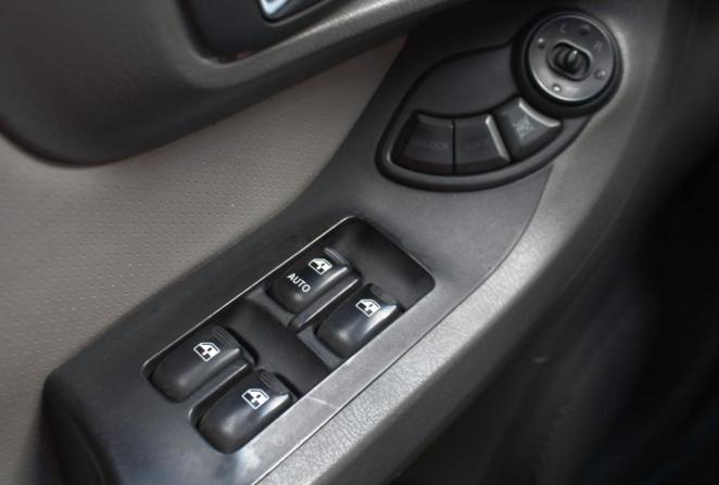Hyundai Santa Fe Classic с пробегом 2008 года, цена 650 000 рублей, 255359 км, внедорожник, Автокод Объявления