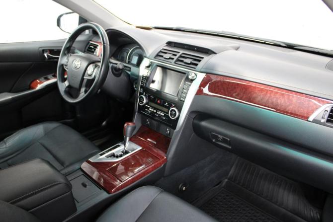 Toyota Camry VII (XV50) с пробегом 2013 года, цена 1 377 000 рублей, 306597 км, седан, Автокод Объявления