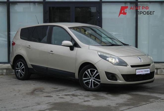 Renault Scenic III с пробегом 2009 года, цена 850 000 рублей, 223512 км, компактвэн, Автокод Объявления