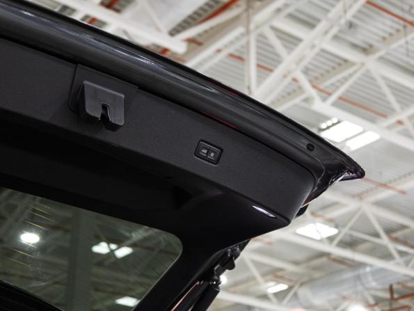 Audi Q8 I (4M) Рестайлинг с пробегом 2023 года, цена 12 500 000 рублей, 43051 км, внедорожник, Автокод Объявления