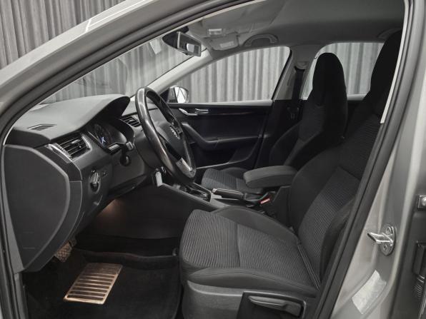 Skoda Octavia III (A7) с пробегом 2015 года, цена 990 000 рублей, 141000 км, лифтбек, Автокод Объявления
