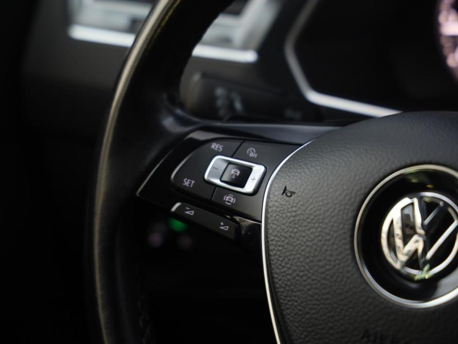 Volkswagen Tiguan II Санкт-Петербург  - изображение 14