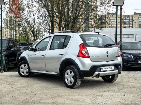 Renault Sandero I с пробегом 2013 года, цена 749 000 рублей, 49032 км, хэтчбек, Автокод Объявления