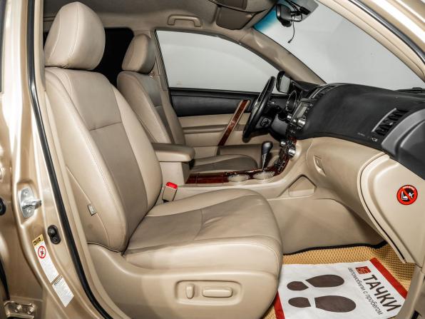 Toyota Highlander II (XU40) Рестайлинг с пробегом 2012 года, цена 2 029 500 рублей, 164351 км, внедорожник, Автокод Объявления