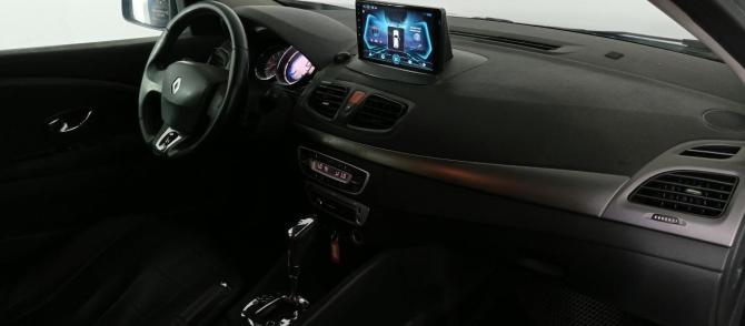 Renault Fluence I Рестайлинг с пробегом 2014 года, цена 699 000 рублей, 138000 км, седан, Автокод Объявления