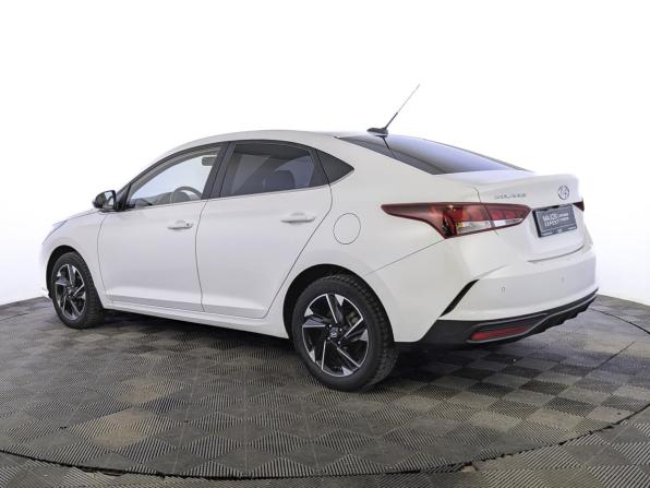 Hyundai Solaris II Рестайлинг с пробегом 2021 года, цена 1 635 000 рублей, 78248 км, седан, Автокод Объявления