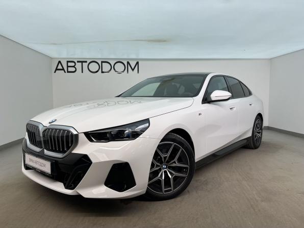 BMW 5 серии VIII (G60/G61/G68) с пробегом 2025 года, цена 9 250 000 рублей, 4526 км, седан, Автокод Объявления