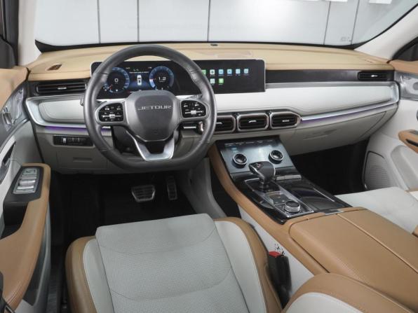 JETOUR X70+ I Рестайлинг с пробегом 2024 года, цена 2 370 000 рублей, 24344 км, внедорожник, Автокод Объявления