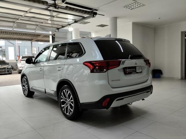 Mitsubishi Outlander III Рестайлинг 3 с пробегом 2020 года, цена 2 250 000 рублей, 80241 км, внедорожник, Автокод Объявления