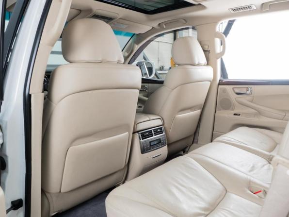 Lexus LX III с пробегом 2008 года, цена 3 299 000 рублей, 227704 км, внедорожник, Автокод Объявления