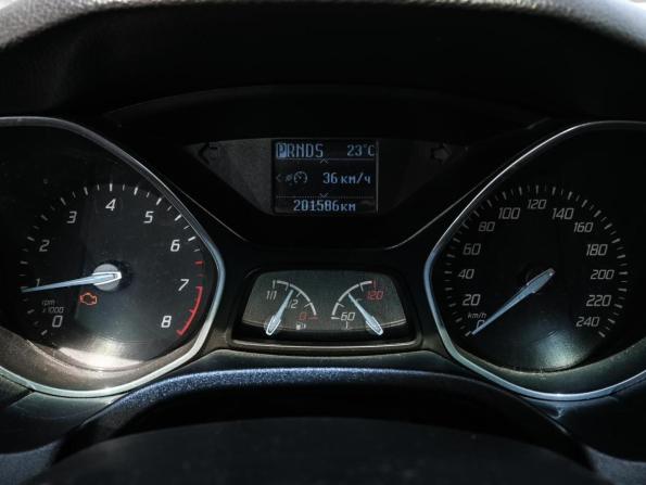 Ford Focus III с пробегом 2013 года, цена 849 000 рублей, 201586 км, седан, Автокод Объявления