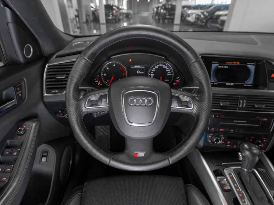Audi Q5 I (8R) Москва  - изображение 10