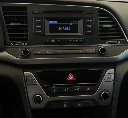 Hyundai Elantra VI (AD) с пробегом 2017 года, цена 1 875 000 рублей, 42987 км, седан, Автокод Объявления