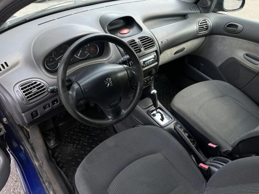 Peugeot 206 Казань  - изображение 6