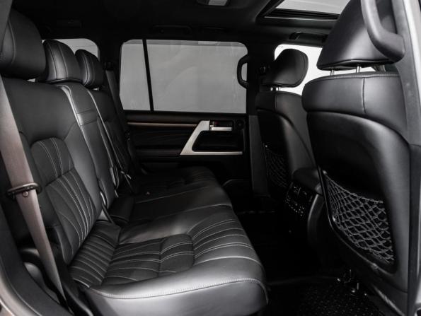 Toyota Land Cruiser 200 Series Рестайлинг 2 с пробегом 2020 года, цена 10 700 000 рублей, 60873 км, внедорожник, Автокод Объявления