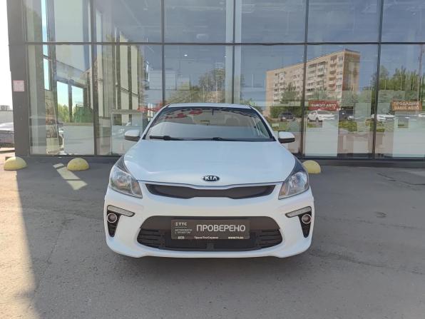 Kia Rio IV с пробегом 2018 года, цена 1 270 000 рублей, 74000 км, седан, Автокод Объявления