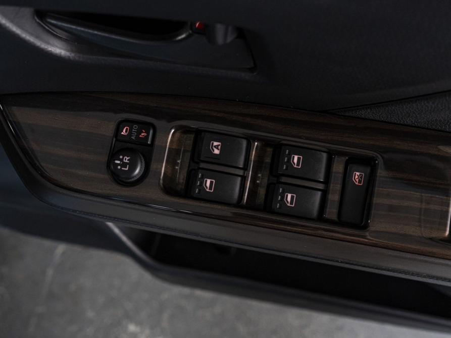 Toyota Roomy I Рестайлинг Тюмень  - изображение 12