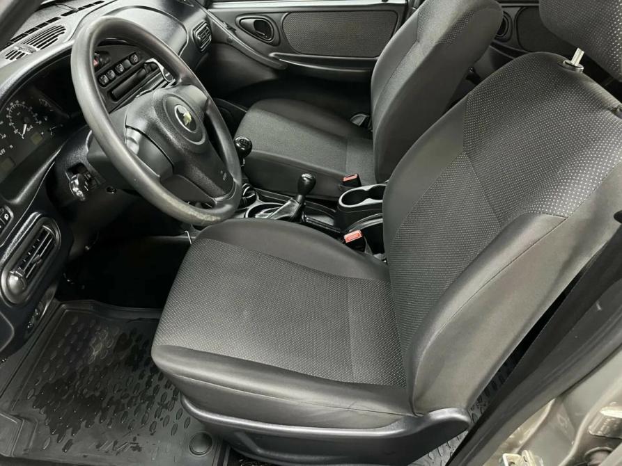 Chevrolet Niva I Рестайлинг Альметьевск  - изображение 9