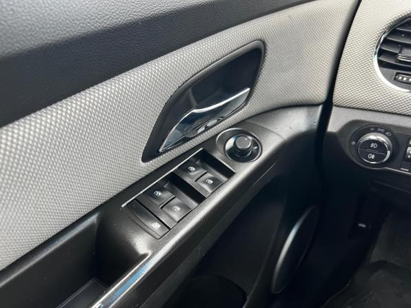 Chevrolet Cruze I Рестайлинг с пробегом 2014 года, цена 820 000 рублей, 130645 км, хэтчбек, Автокод Объявления